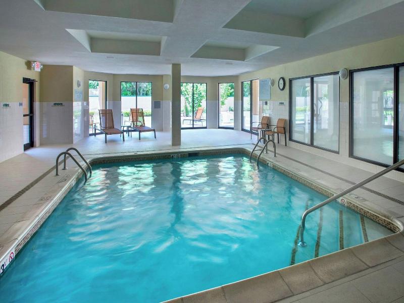 Courtyard Parsippany image