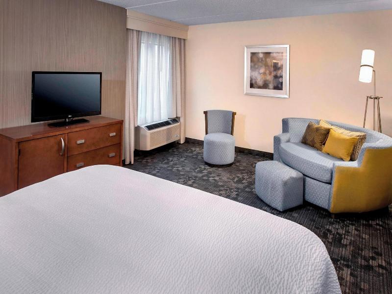 Courtyard Parsippany image