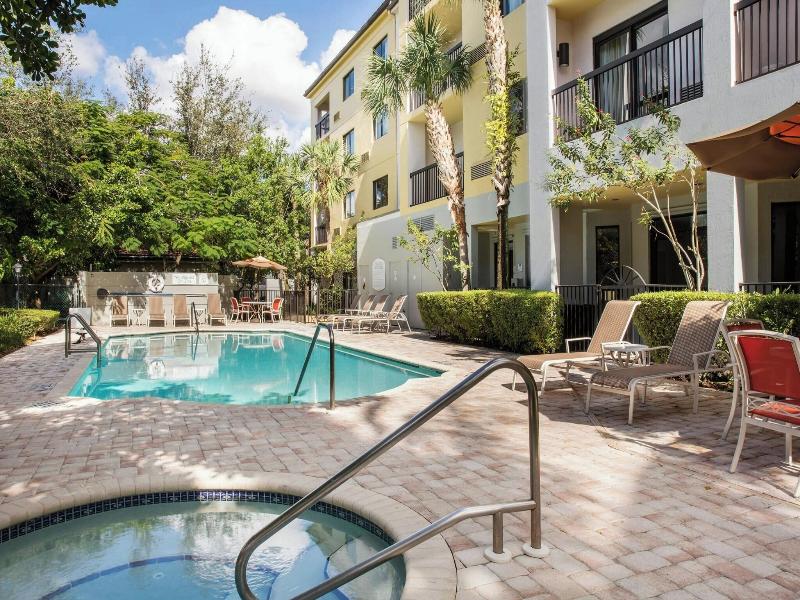 Courtyard Fort Lauderdale Coral Springs image
