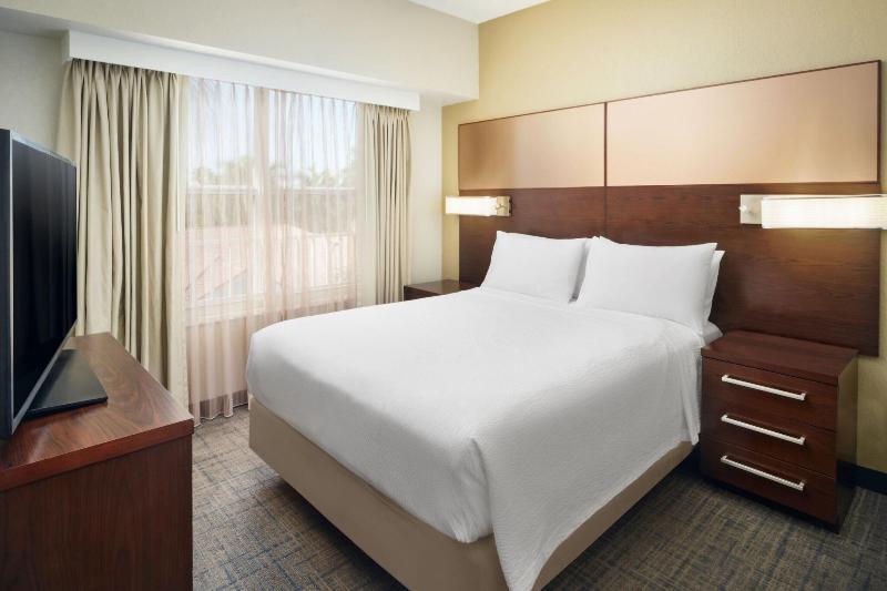 Residence Inn Fort Lauderdale Plantation image