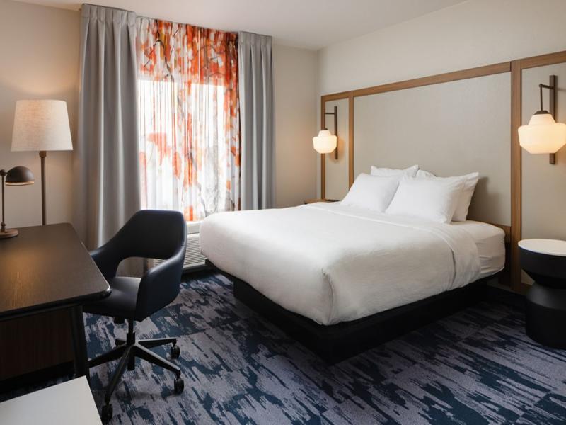 Fairfield Inn & Suites By Marriott Fort Wayne image