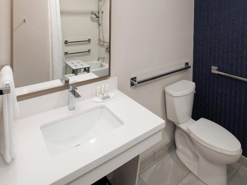 Fairfield Inn & Suites Spokane Downtown image