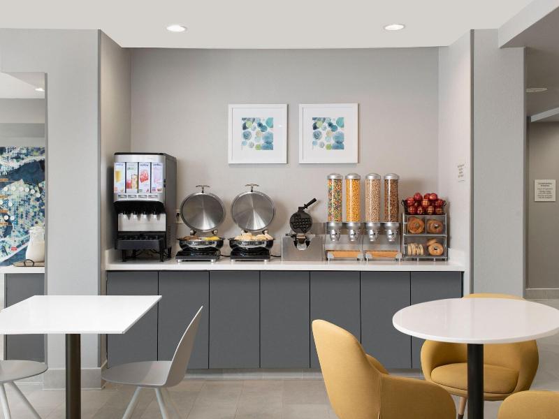 TownePlace Suites Galveston Island image