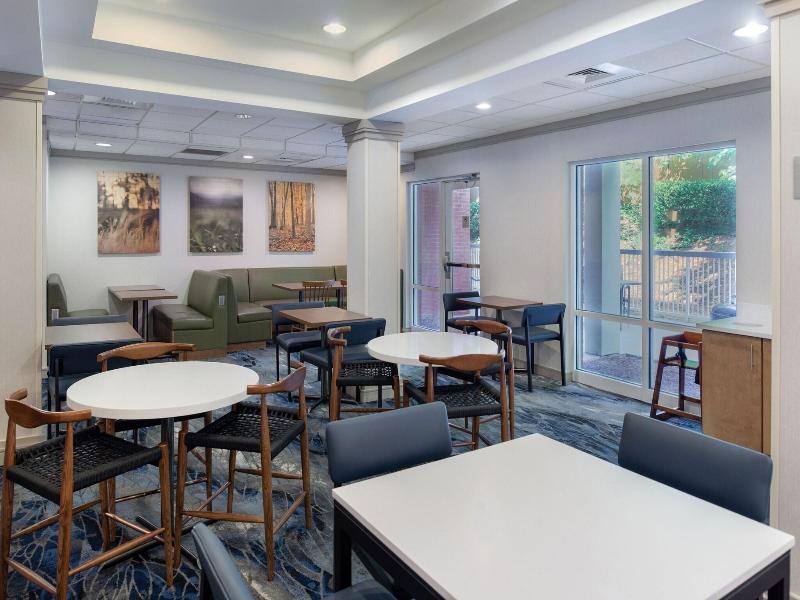 Fairfield Inn & Suites Greensboro Wendover image