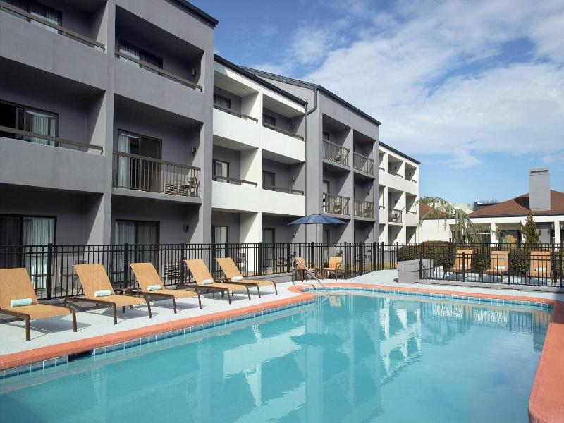 Courtyard Greenville Haywood Mall image