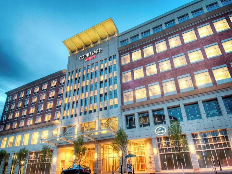Courtyard by Marriott Greenville Downtown image