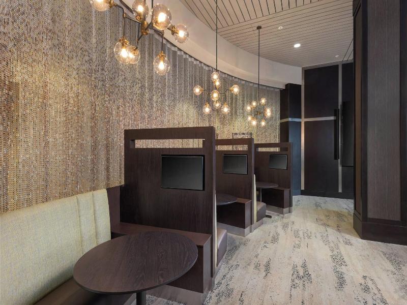 Courtyard by Marriott Greenville Downtown image
