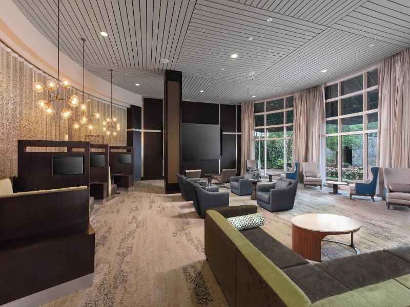 Courtyard by Marriott Greenville Downtown image
