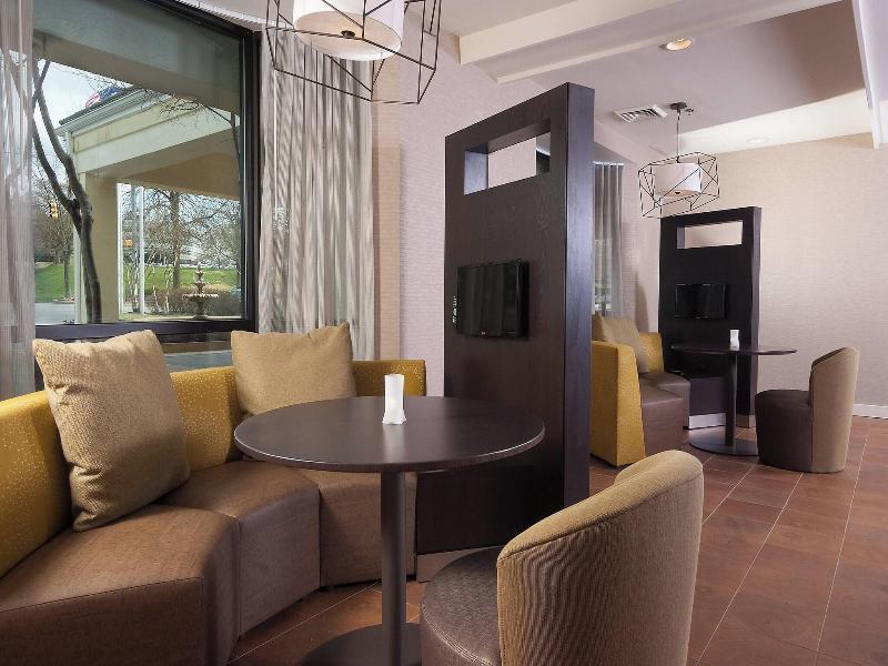Courtyard Greenville-Spartanburg Airport image