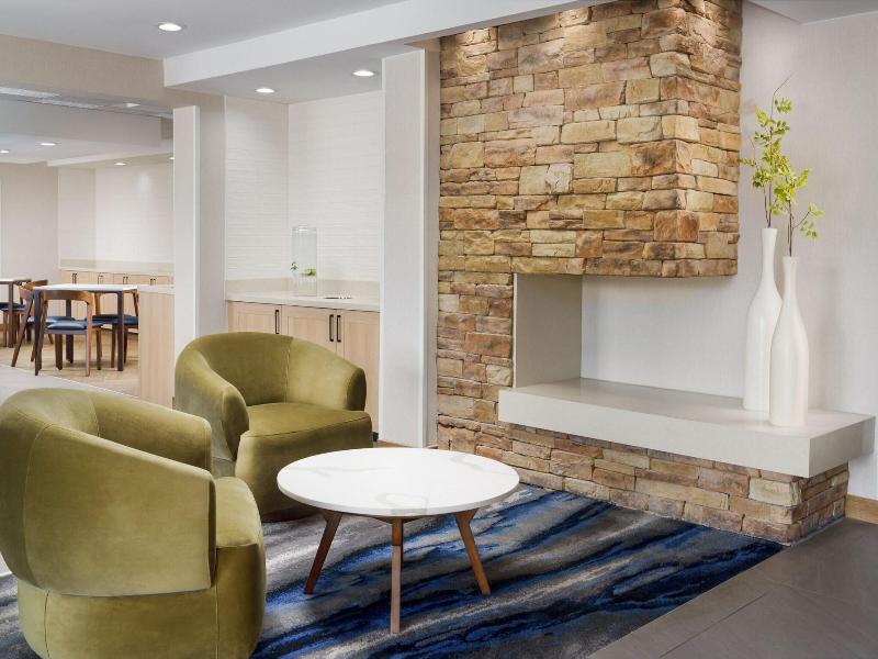 Fairfield Inn & Suites Harrisburg Hershey image