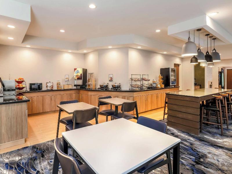 Fairfield Inn & Suites Houston Westchase image