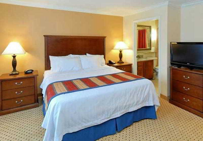 Hotel TownePlace Suites Houston North/Shenandoah