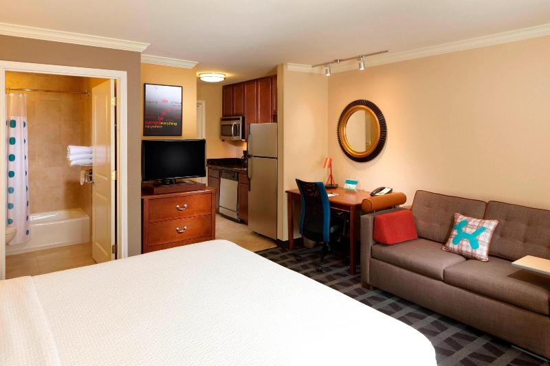 TownePlace Suites Houston North/Shenandoah image