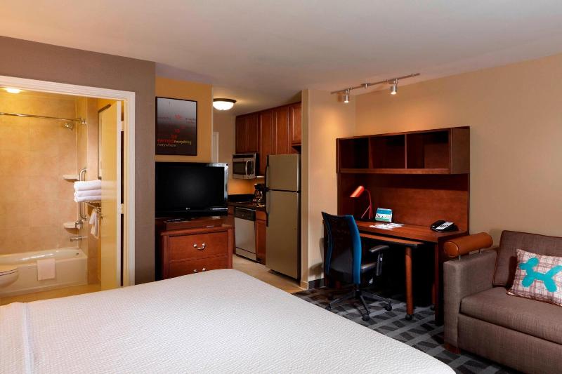 TownePlace Suites Houston North/Shenandoah image