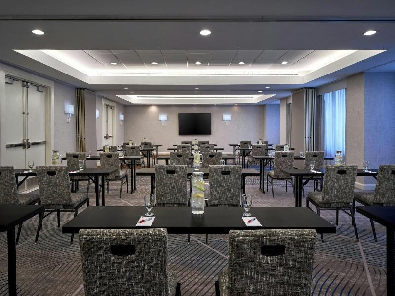 Washington Dulles Marriott Suites image