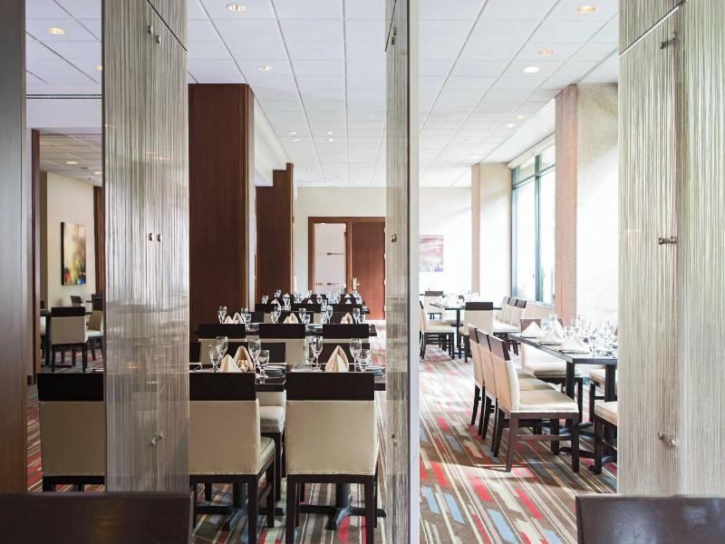 Washington Dulles Marriott Suites image
