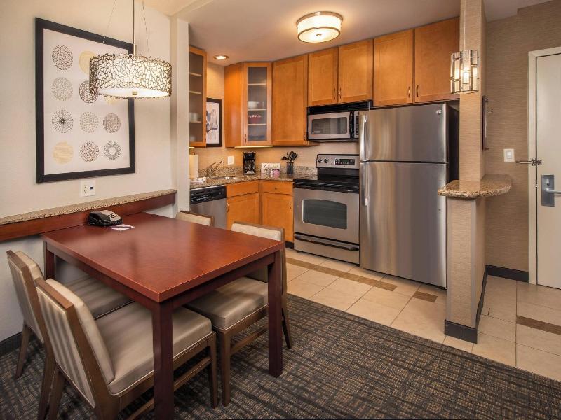 Residence Inn Dulles Airport at Dulles 28 Centre image