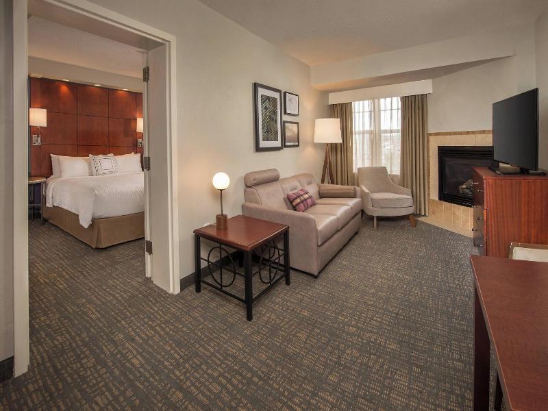Residence Inn Dulles Airport at Dulles 28 Centre image