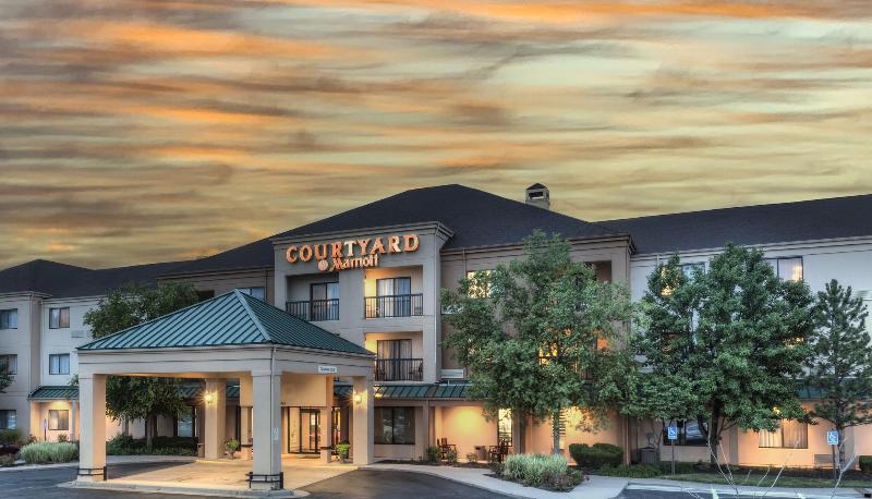 Courtyard Wichita East
