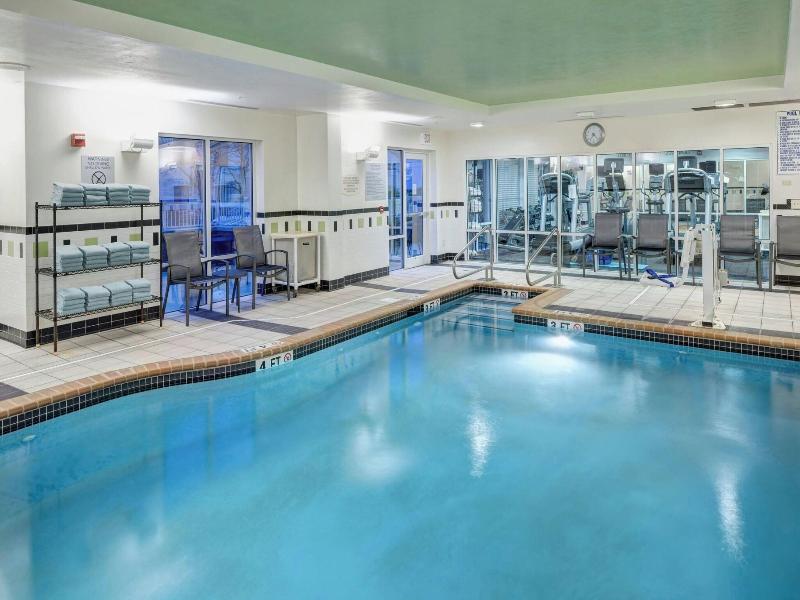 Fairfield Inn&Suites Wilmington/Wrightsville Beach image