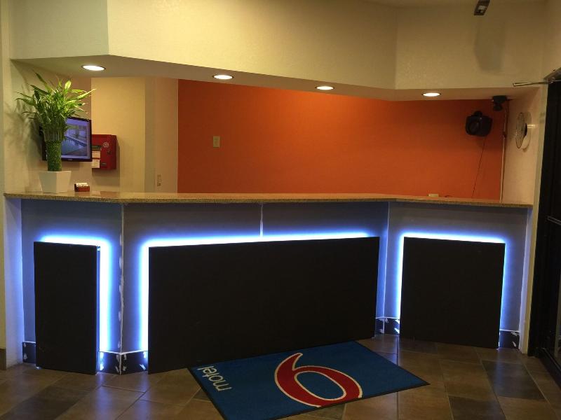 Motel 6 Anderson, IN - Indianapolis image
