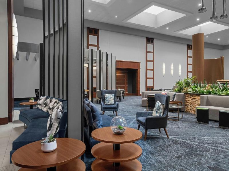 Renaissance Indianapolis North Hotel image