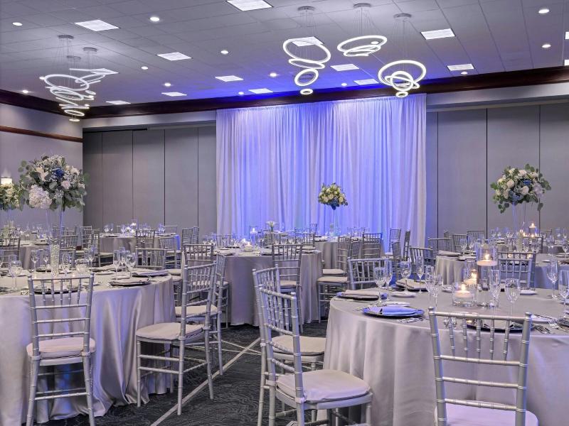Renaissance Indianapolis North Hotel image