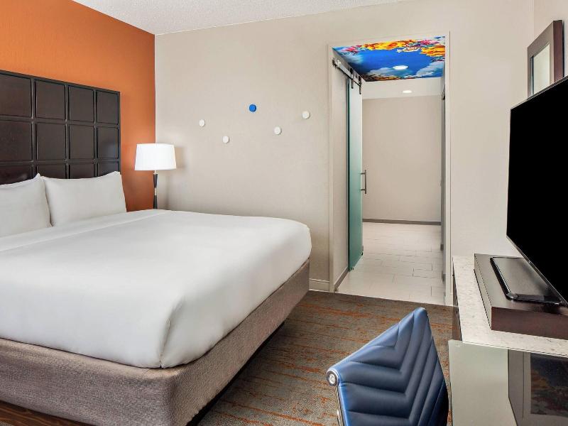 Renaissance Indianapolis North Hotel image