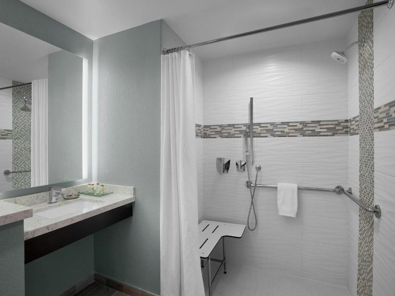Renaissance Indianapolis North Hotel image