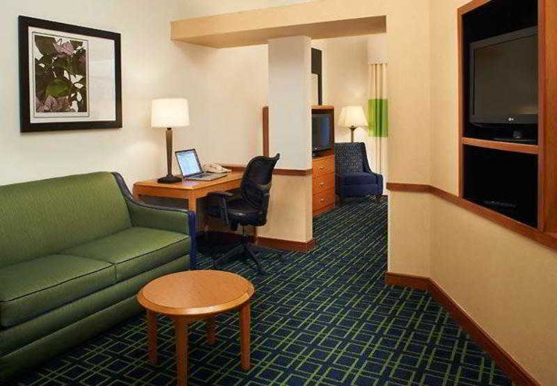 Hotel Fairfield Inn & Suites Indianapolis East