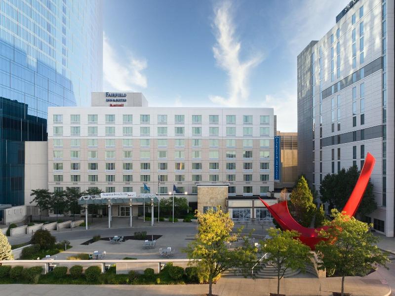 Fairfield Inn & Suites Indianapolis Downtown image