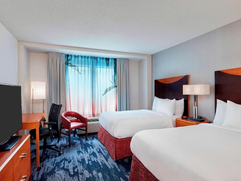 Fairfield Inn & Suites Indianapolis Downtown image