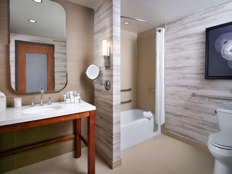 JW Marriott Indianapolis image