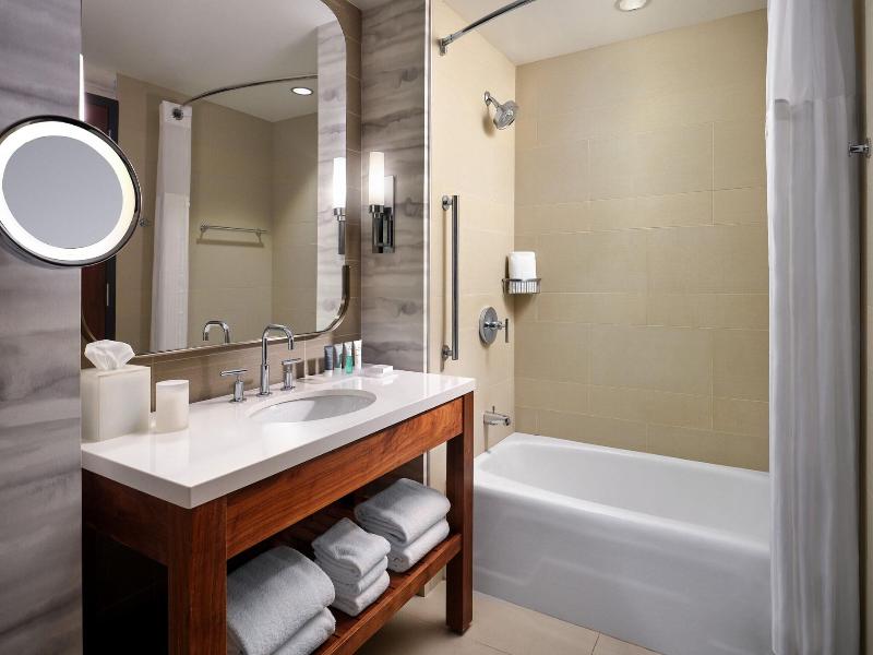 JW Marriott Indianapolis image