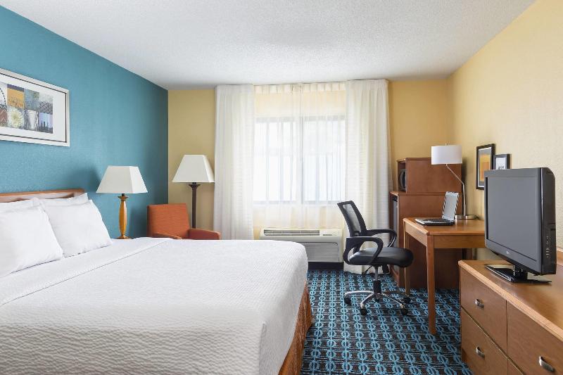 Fairfield Inn Muncie image