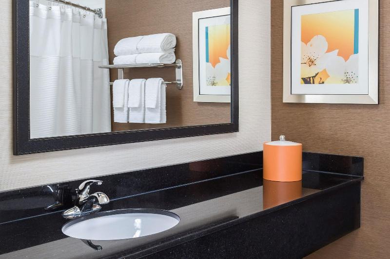 Fairfield Inn Muncie image