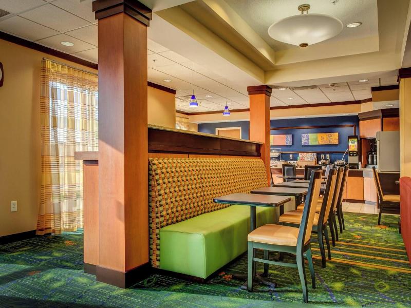 Fairfield Inn & Suites Indianapolis Noblesville image