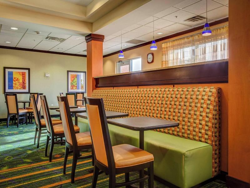 Fairfield Inn & Suites Indianapolis Noblesville image