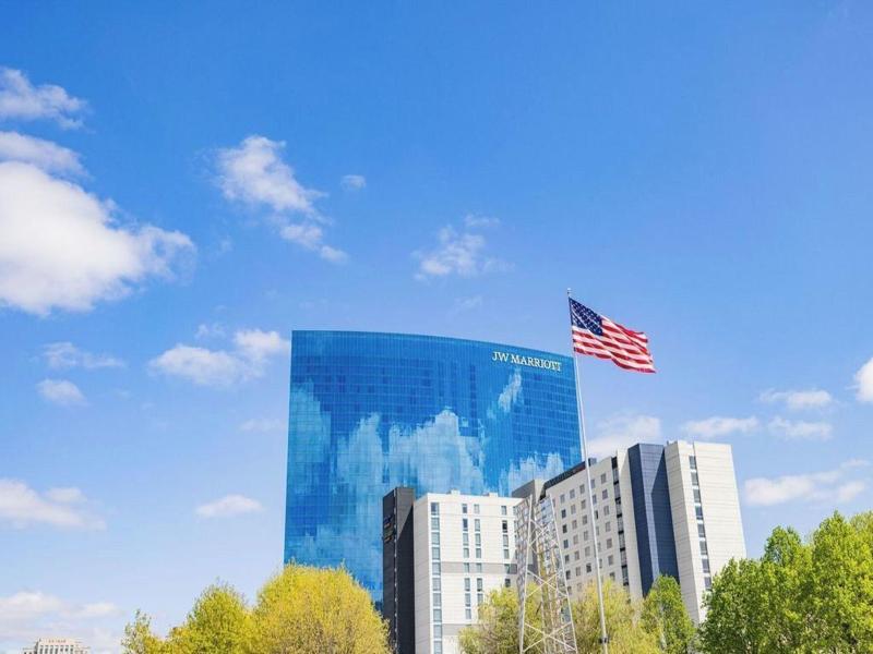 SpringHill Suites Indianapolis Downtown image