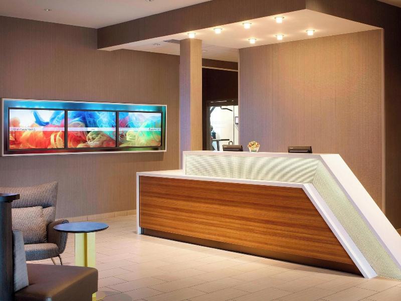 SpringHill Suites Indianapolis Downtown image