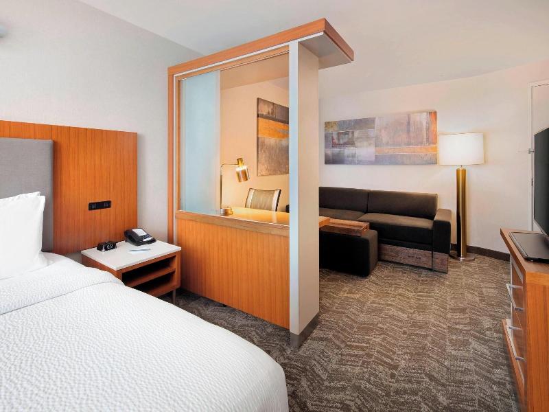 SpringHill Suites Indianapolis Downtown image