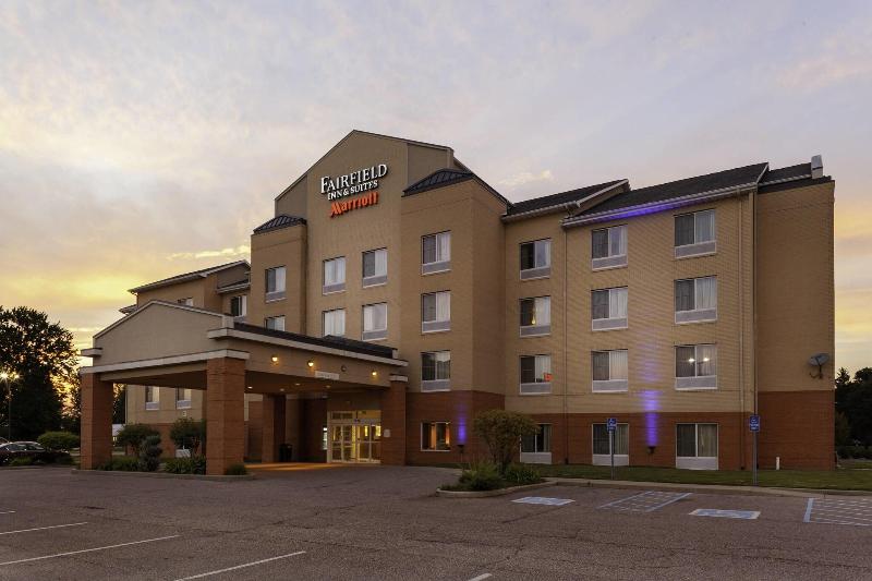 Fairfield Inn & Suites Seymour image