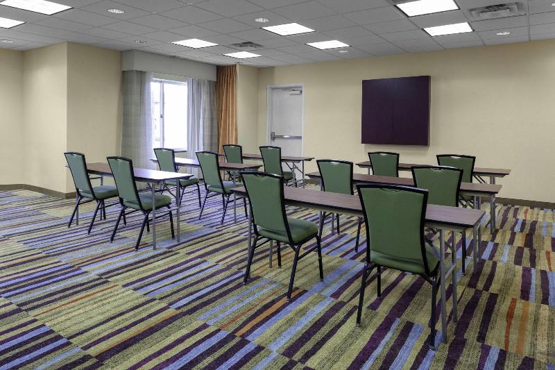 Fairfield Inn & Suites Seymour image