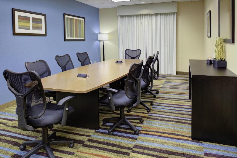 Fairfield Inn & Suites Seymour image