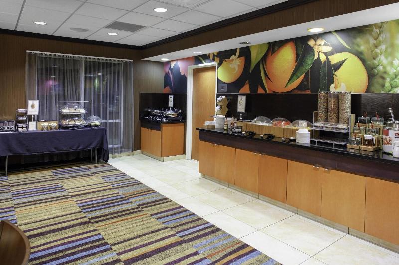 Fairfield Inn & Suites Seymour image