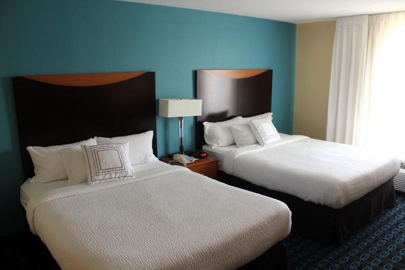 Fairfield Inn & Suites Seymour image
