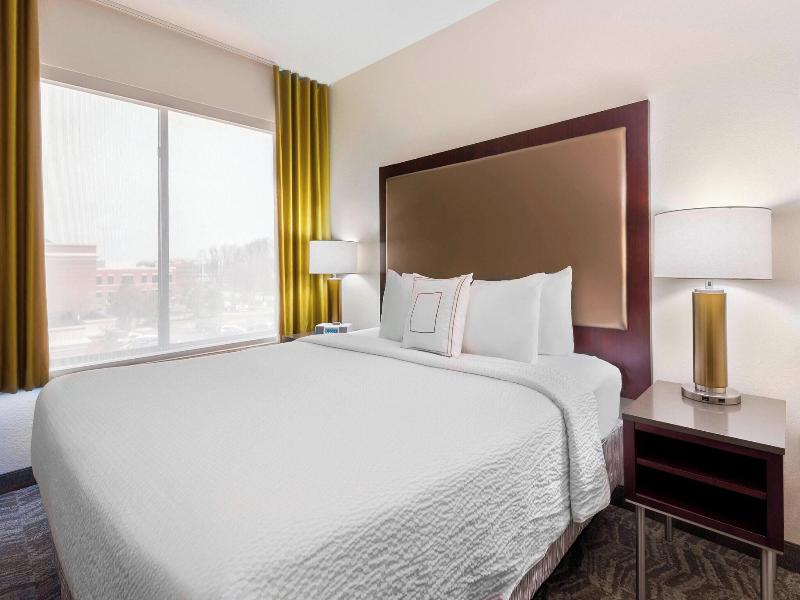 SpringHill Suites Indianapolis Carmel image
