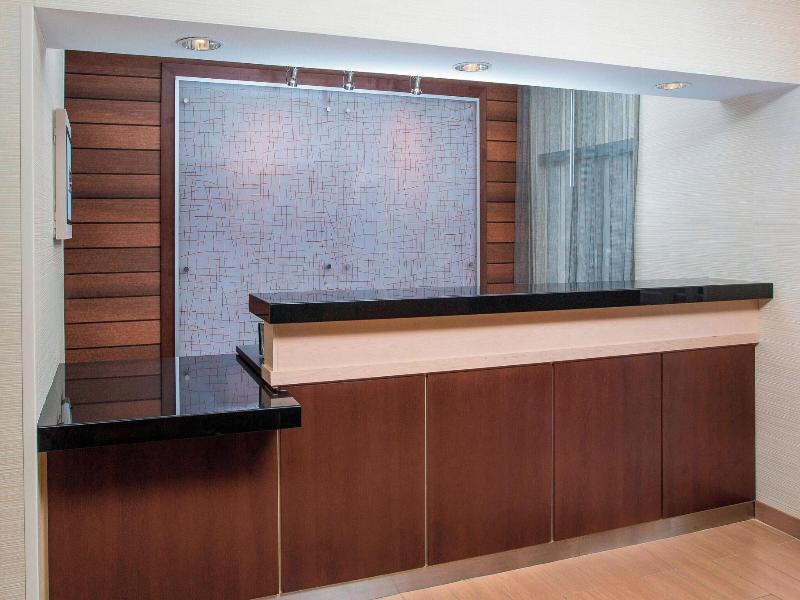 Fairfield Inn & Suites Terre Haute