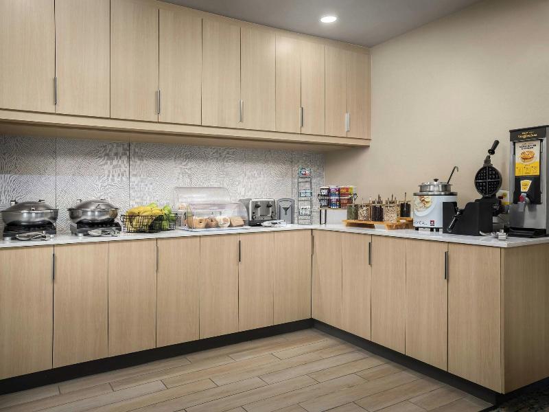 TownePlace Suites El Centro image