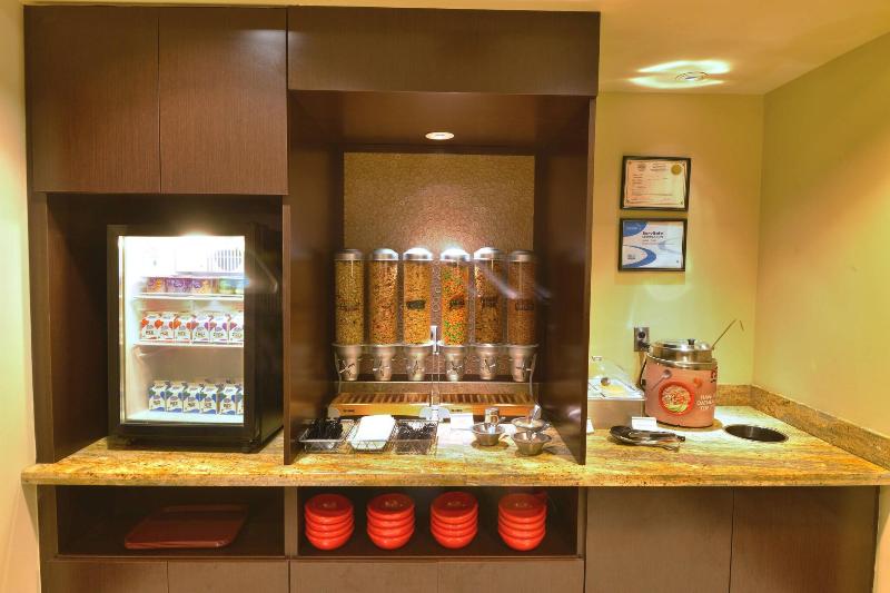 TownePlace Suites Williamsport image